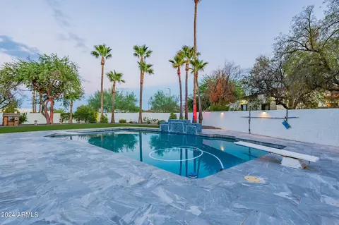 Exterior - 4639 E Mountain View Ct, Phoenix, AZ 85028 photo 10 of 18