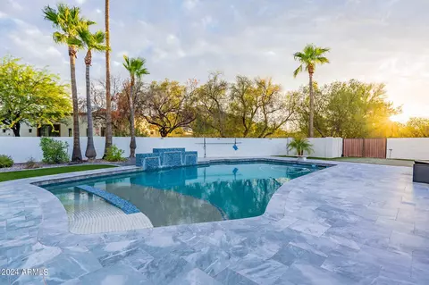 Exterior - 4639 E Mountain View Ct, Phoenix, AZ 85028 photo 8 of 18