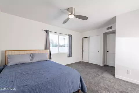 Bedroom - 4639 E Mountain View Ct, Phoenix, AZ 85028 photo 1 of 6