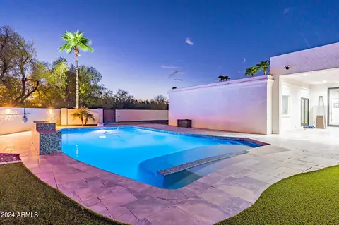 Exterior - 4639 E Mountain View Ct, Phoenix, AZ 85028 photo 12 of 18