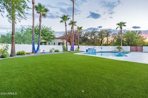Exterior - 4639 E Mountain View Ct, Phoenix, AZ 85028 photo 9 of 18