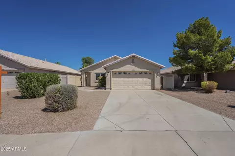 3555 S Moccasin Trl, Gilbert, AZ 85297