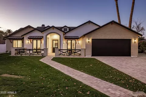 3610 N 40th Pl, Phoenix, AZ 85018 photo 2