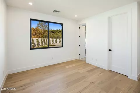 3610 N 40th Pl, Phoenix, AZ 85018 photo 30