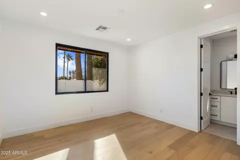 3610 N 40th Pl, Phoenix, AZ 85018 photo 29