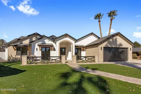 3610 N 40th Pl, Phoenix, AZ 85018 photo 4