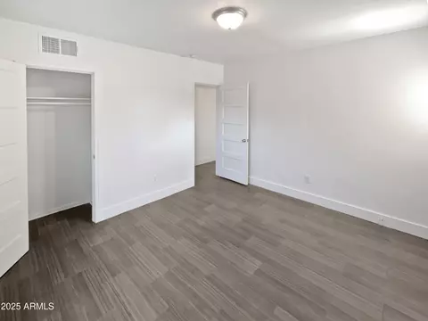 Bedroom - 309 E Weldon Ave, Phoenix, AZ 85012 photo 5 of 7