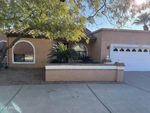 11801 N Winchester Dr, Fountain Hills, AZ 85268