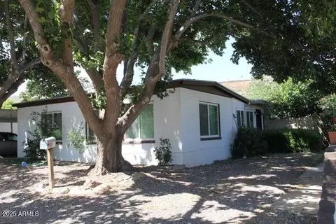 4 Campbell Ave, Bisbee, AZ 85603