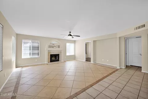 659 S Dodge St, Gilbert, AZ 85233 photo 15
