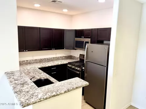 6900 E Princess Dr #2128, Phoenix, AZ 85054