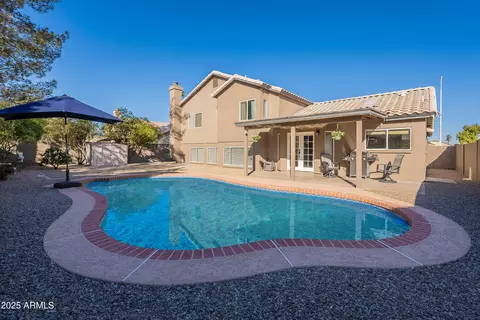 5781 W Ross Dr, Chandler, AZ 85226