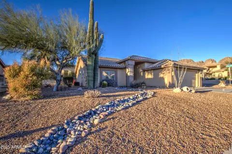 9020 E Brittle Bush Rd, Gold Canyon, AZ 85118