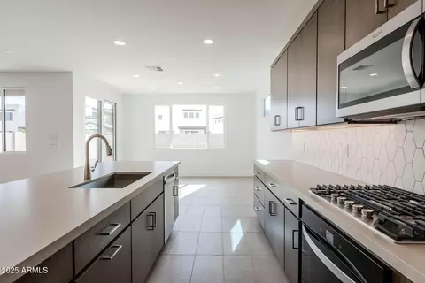 10249 E Ulysses Ave, Mesa, AZ 85212 photo 14