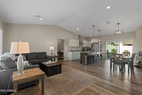 3102 E Roma Ave, Phoenix, AZ 85016