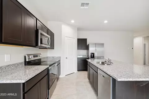 1818 W Stradling Ave, Apache Junction, AZ 85120 photo 3