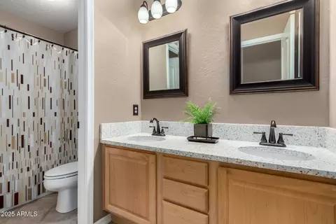 2847 E Melody Ln, Gilbert, AZ 85234 photo 17