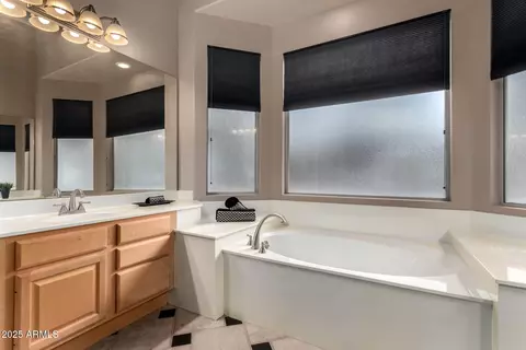 2847 E Melody Ln, Gilbert, AZ 85234 photo 13