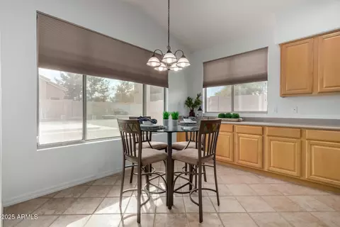 2847 E Melody Ln, Gilbert, AZ 85234 photo 4
