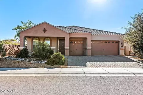 203 E Crescent Pl, Chandler, AZ 85249