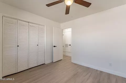2328 E Laurel Ln, Phoenix, AZ 85028 photo 19