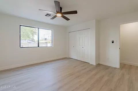 2328 E Laurel Ln, Phoenix, AZ 85028 photo 27