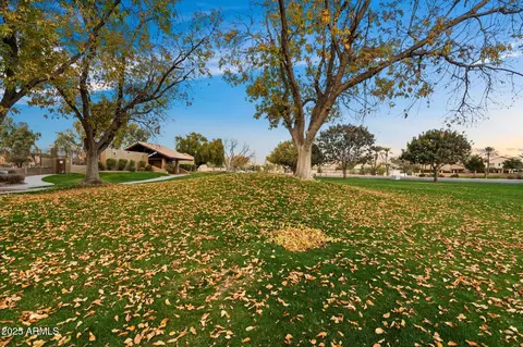 3720 E South Fork Dr, Phoenix, AZ 85044 photo 31