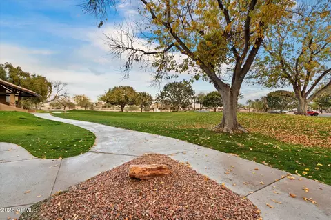 3720 E South Fork Dr, Phoenix, AZ 85044 photo 32