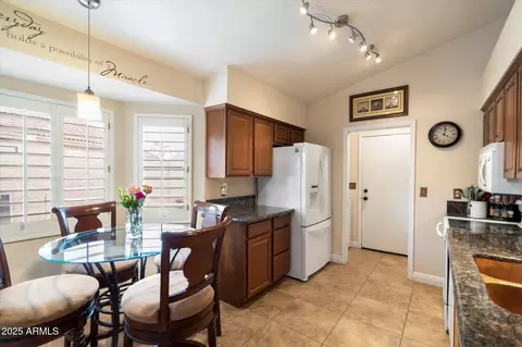 3720 E South Fork Dr, Phoenix, AZ 85044 photo 12