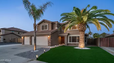 31689 N Blackfoot Dr, San Tan Valley, AZ 85143