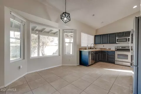 1354 E Brentrup Dr, Tempe, AZ 85283 photo 12