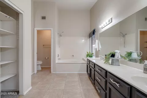 1354 E Brentrup Dr, Tempe, AZ 85283 photo 23