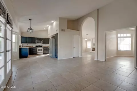 1354 E Brentrup Dr, Tempe, AZ 85283 photo 11