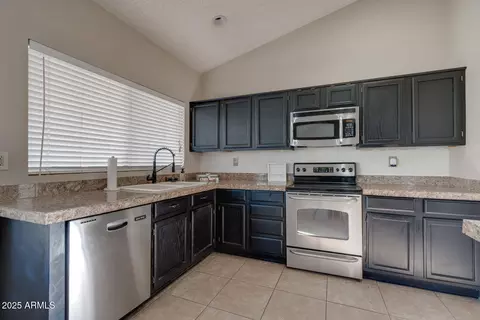 1354 E Brentrup Dr, Tempe, AZ 85283 photo 13