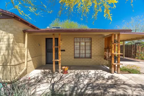 Exterior - 2434 E Pinchot Ave, Phoenix, AZ 85016 photo 3 of 11