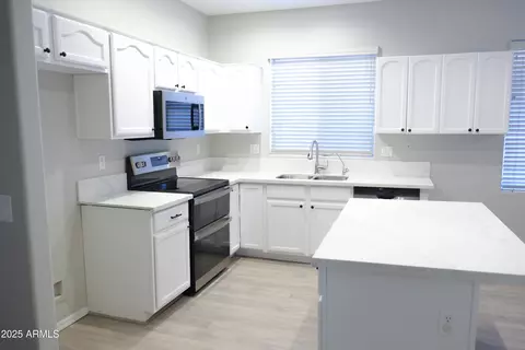 10549 E Flossmoor Ave, Mesa, AZ 85208 photo 7