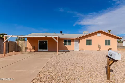 632 N 95th St, Mesa, AZ 85207