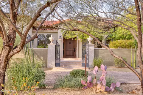 4529 E Clearwater Pkwy, Paradise Valley, AZ 85253