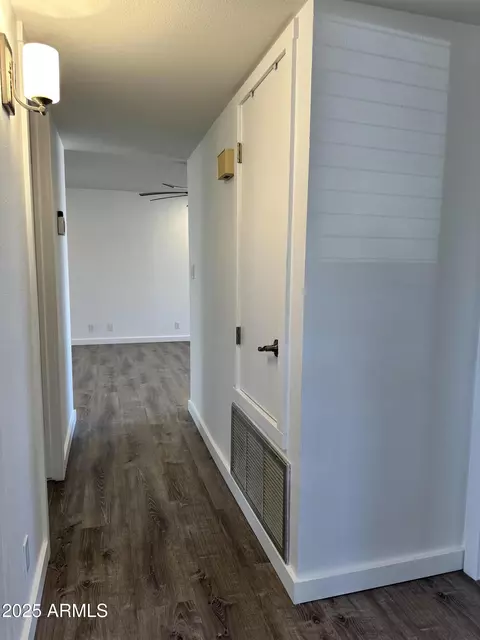 Entry Way - 6449 E Dodge St, Mesa, AZ 85205 photo 4 of 4