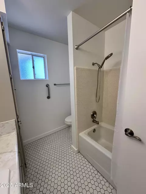 Bath - 6449 E Dodge St, Mesa, AZ 85205 photo 5 of 5