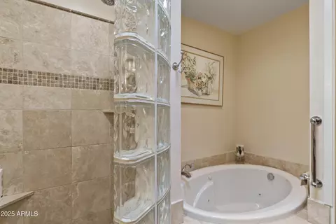 5160 N 45th Pl, Phoenix, AZ 85018 photo 27