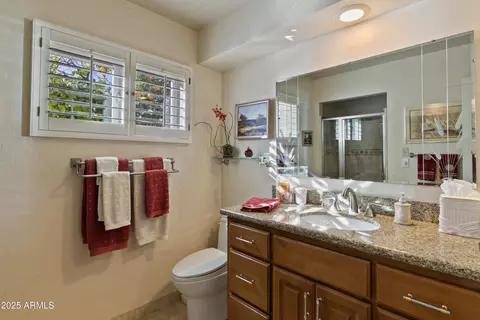 5160 N 45th Pl, Phoenix, AZ 85018 photo 34
