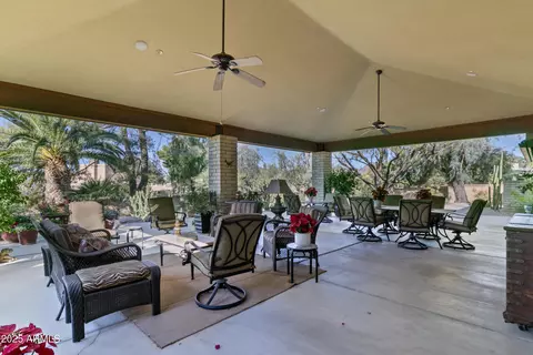 5160 N 45th Pl, Phoenix, AZ 85018 photo 5