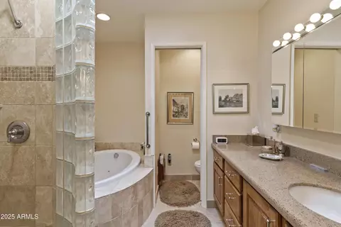5160 N 45th Pl, Phoenix, AZ 85018 photo 25