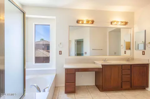 Bath - 3731 E Fruitvale Ave, Gilbert, AZ 85297 photo 1 of 3