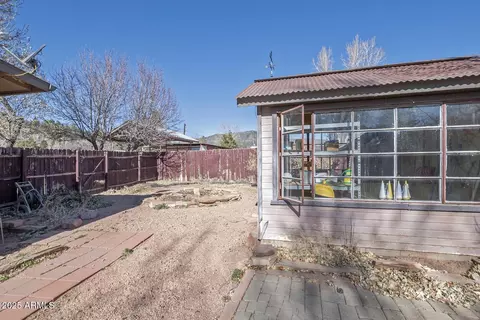 Exterior - 6066 W South Rd, Pine, AZ 85544 photo 7 of 10