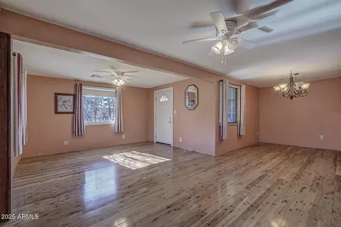 Living - 6066 W South Rd, Pine, AZ 85544 photo 1 of 4