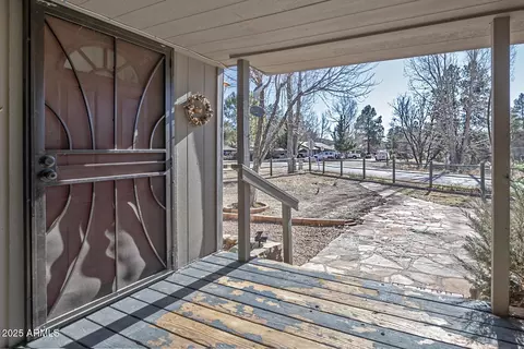 Exterior - 6066 W South Rd, Pine, AZ 85544 photo 2 of 10