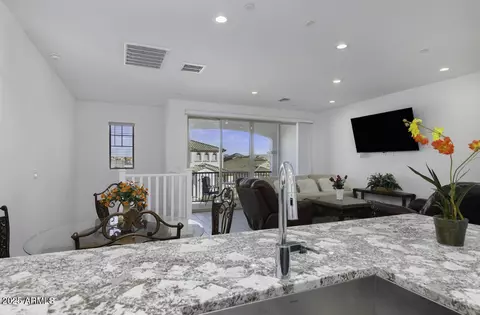 4130 E Pinto Dr, Gilbert, AZ 85296 photo 5