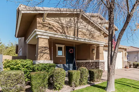 Exterior - 4058 E Mesquite St, Gilbert, AZ 85296 photo 5 of 11